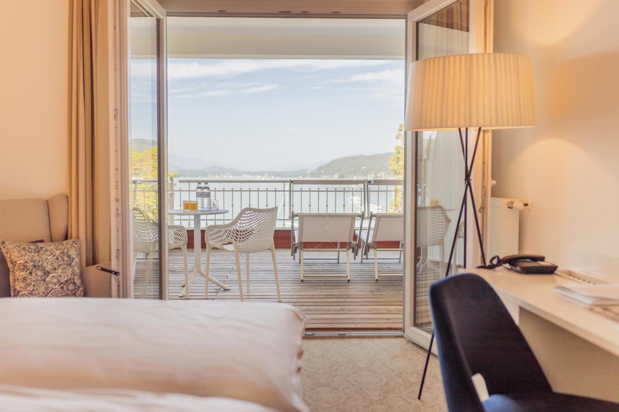 Seehotel Dr. Jilly Portschach am Woerthersee Exterior photo