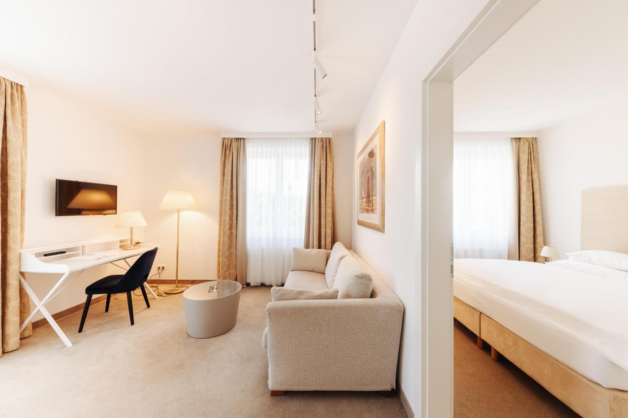 Seehotel Dr. Jilly Portschach am Woerthersee Exterior photo